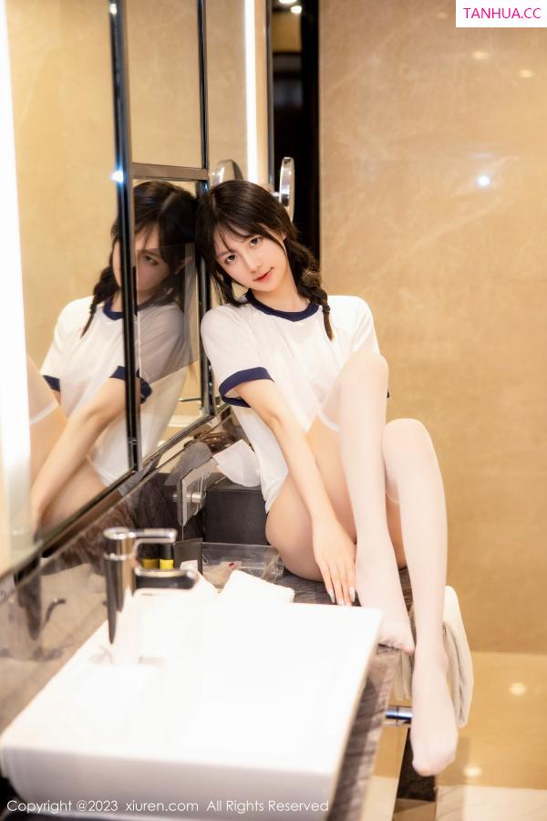   [XiuRen]高清写真图 2023.03.21 No.6447 谢小蒽 丝袜美腿第16张图片